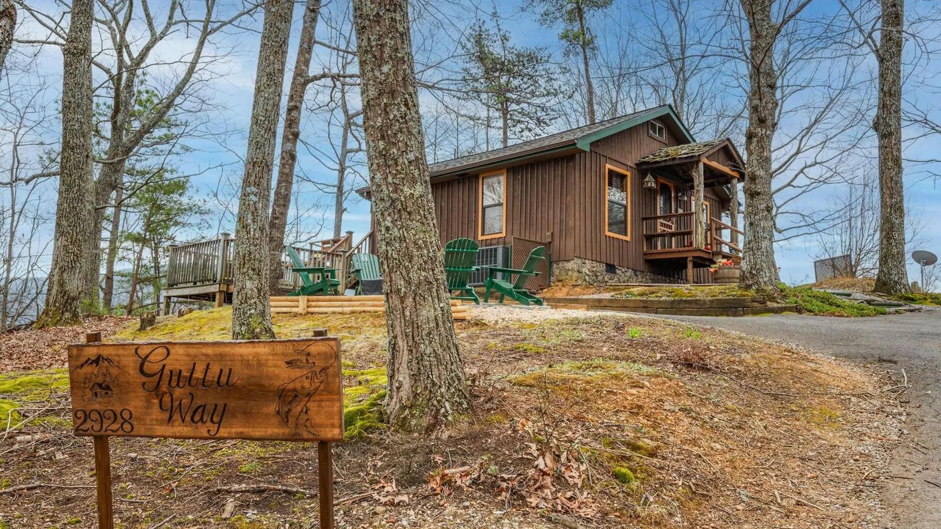 Villa 10 Miles Away From The Heart Of It All! Pigeon Forge