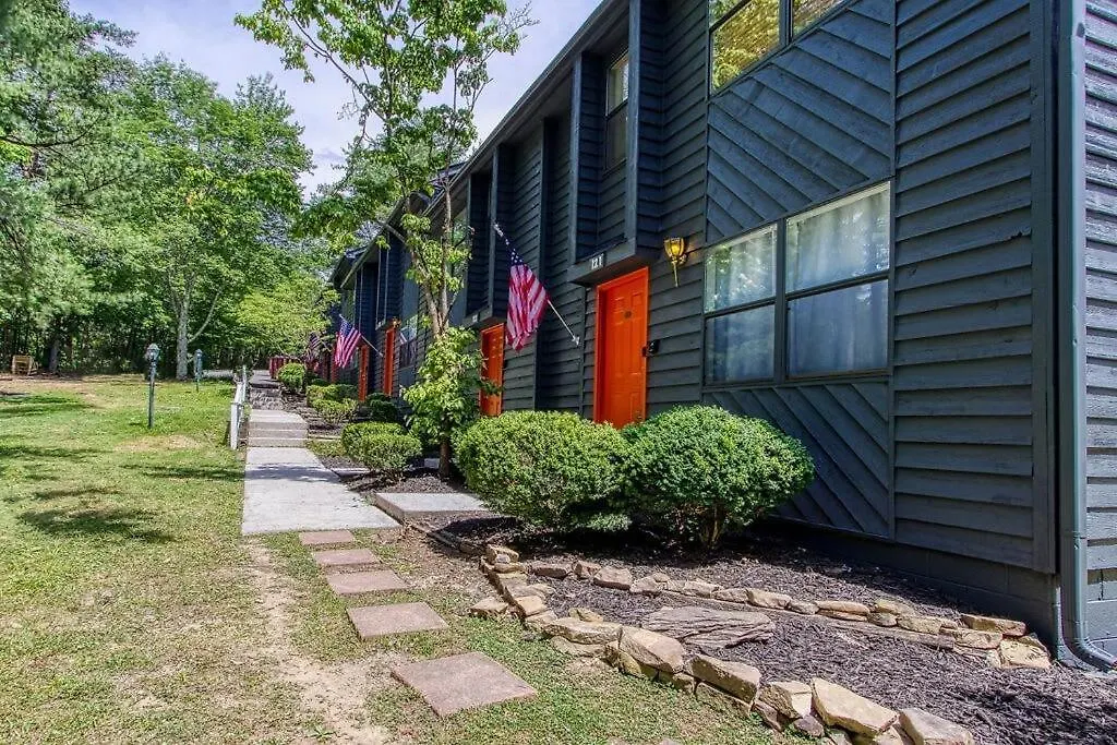 Near Dollywood Updated - Pinecrest Townhomes Holiday home Pigeon Forge