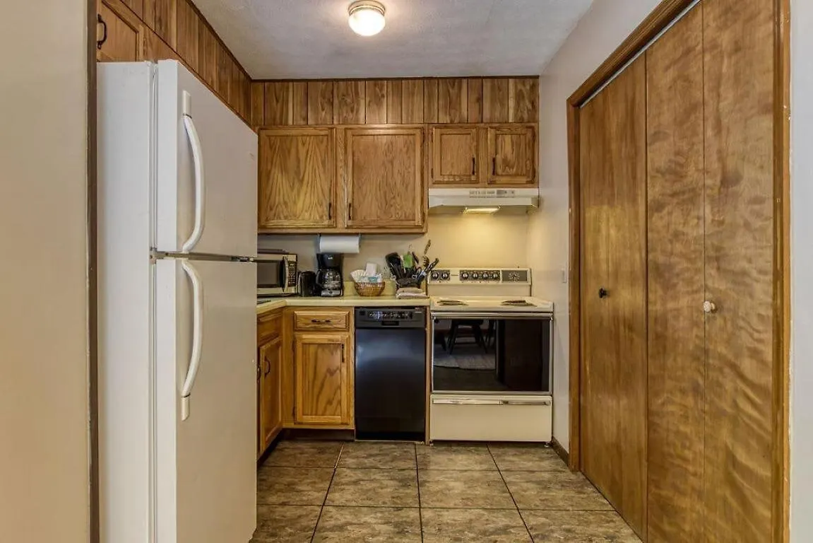 Pinecrest Townhomes-1king 2bunk Unit * Pigeon Forge