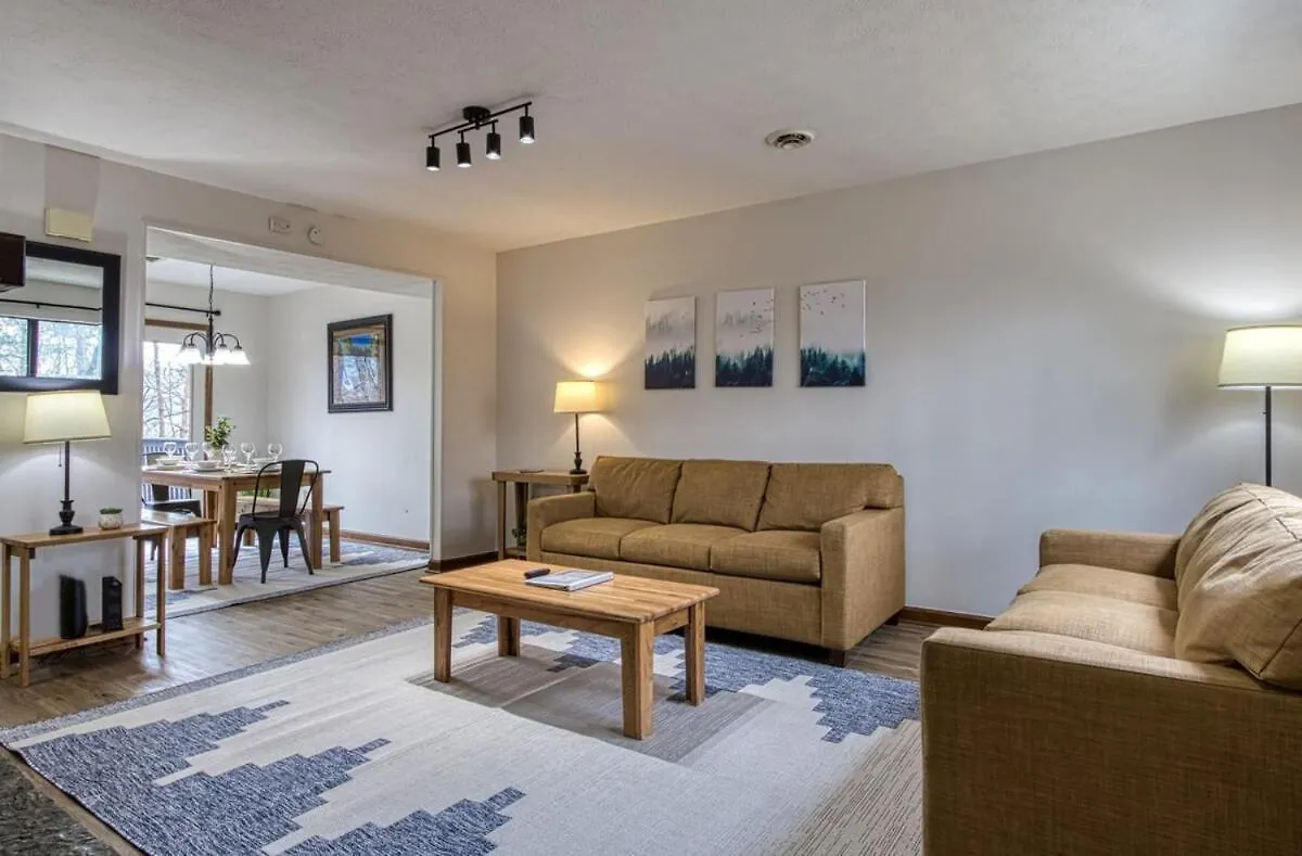 Pinecrest Townhomes-1king 2bunk Unit- Updated * Pigeon Forge