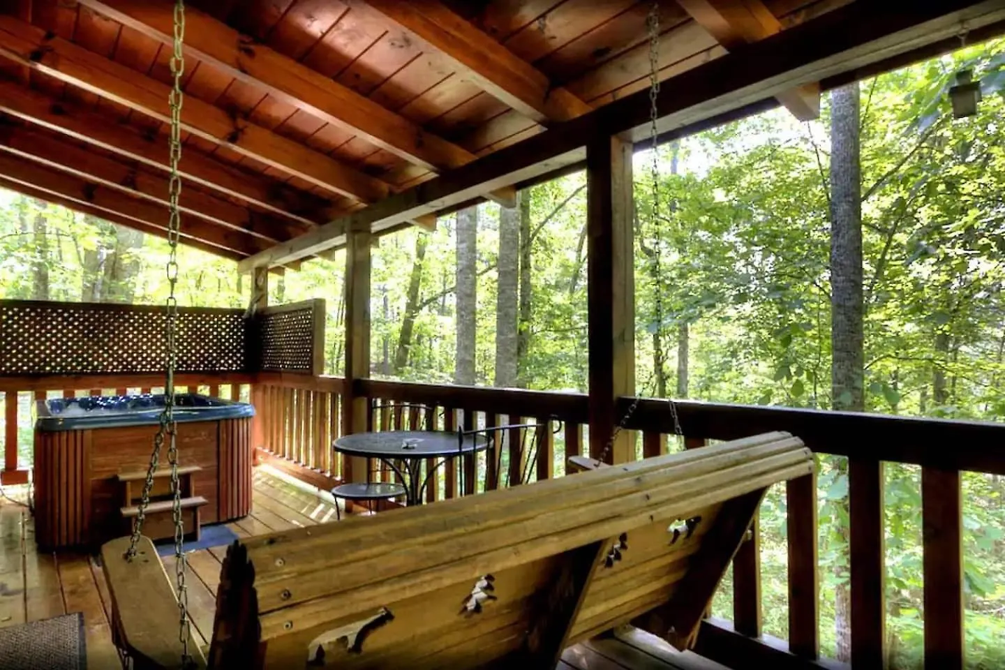 Holiday home Cozy Loft Firepit, Jacuzzi Near Pigeon Forge