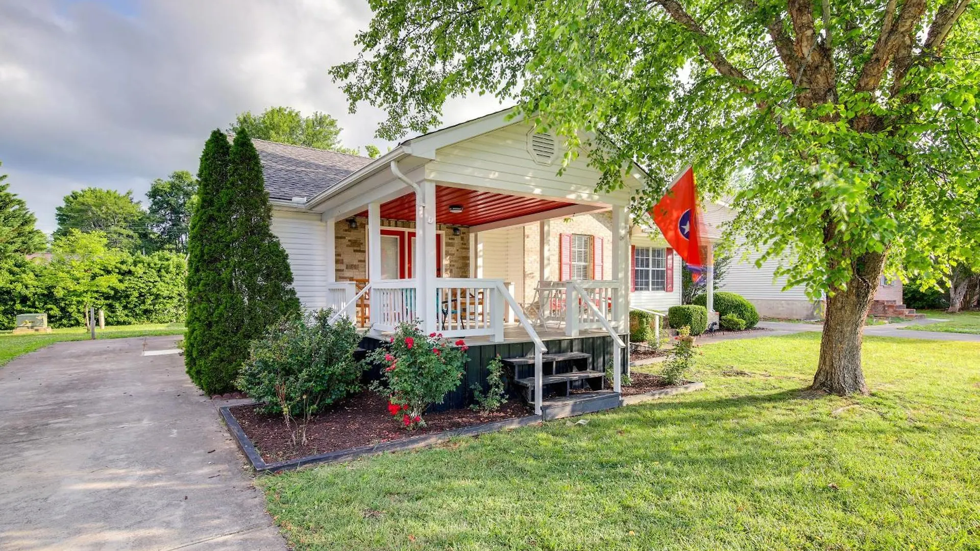Cozy Near Attractions Holiday home