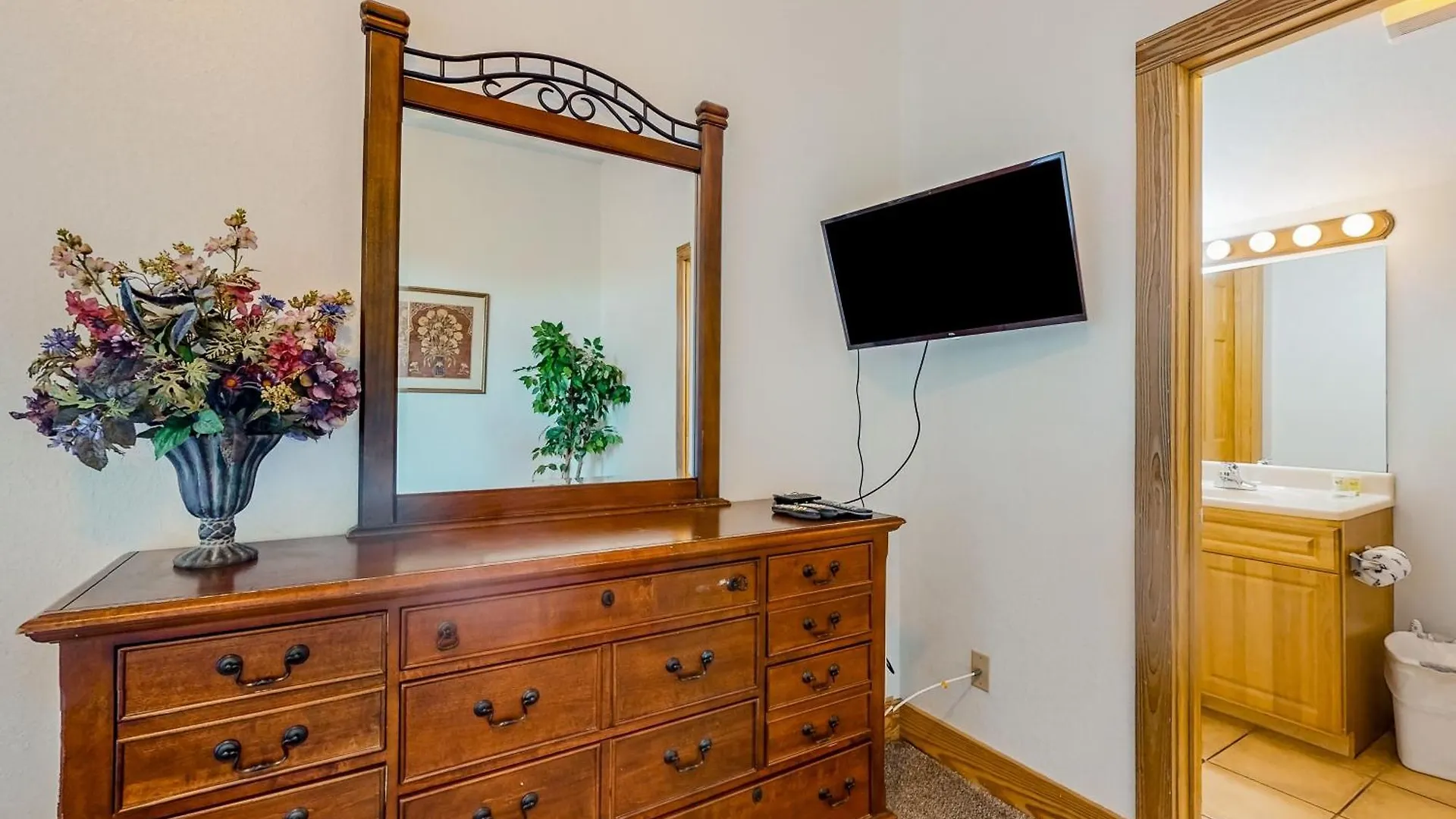 Peak View Paradise Apartment Pigeon Forge