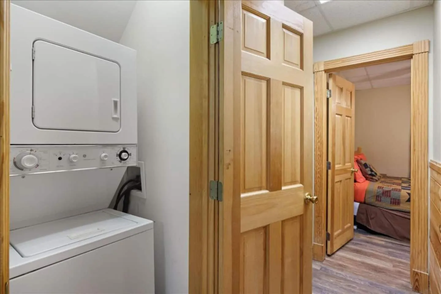 Holiday home 5Br Smoky Cabin Hot Tub, Games, 1 Mi To Parkway Pigeon Forge