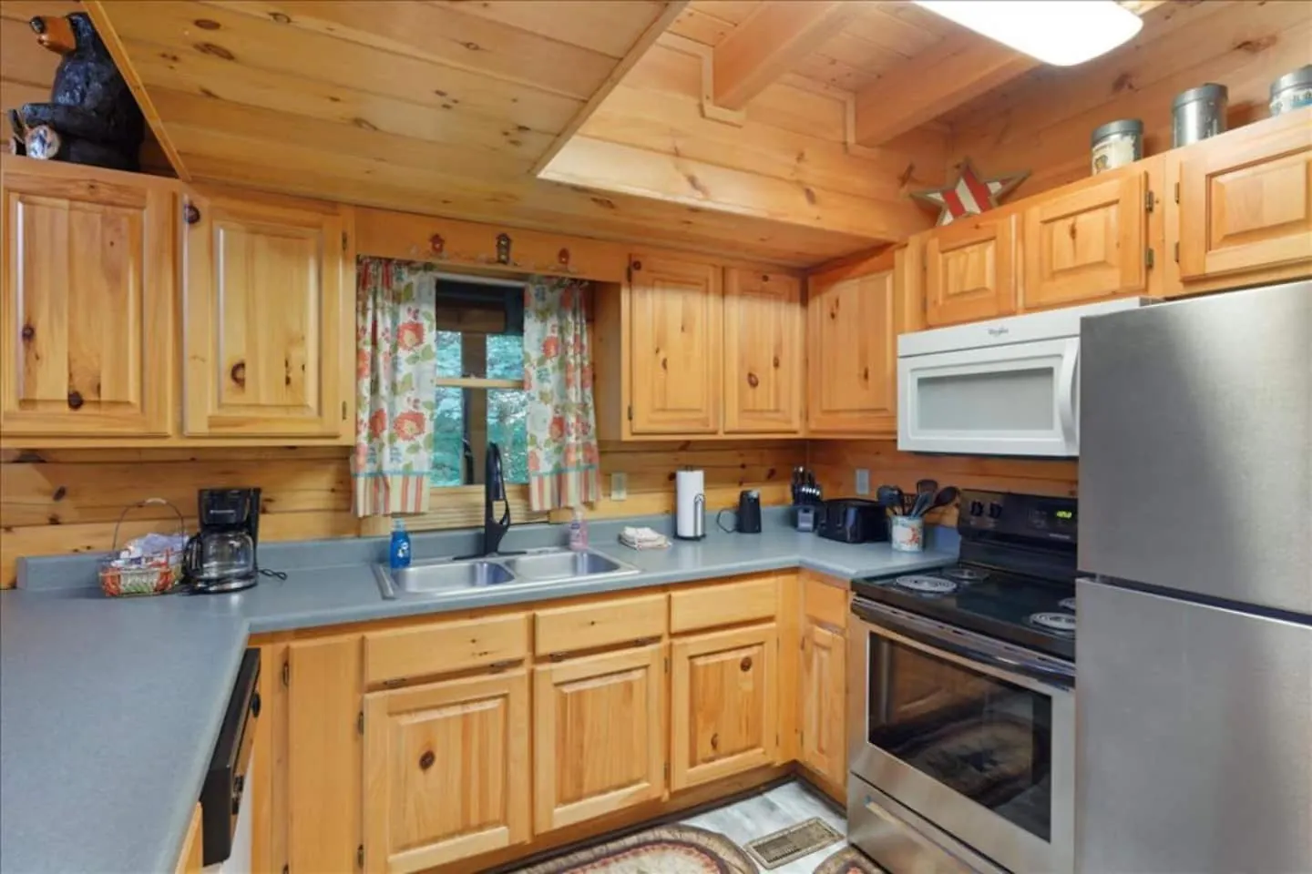 Ferienhaus 5Br Smoky Cabin Hot Tub, Games, 1 Mi To Parkway Pigeon Forge