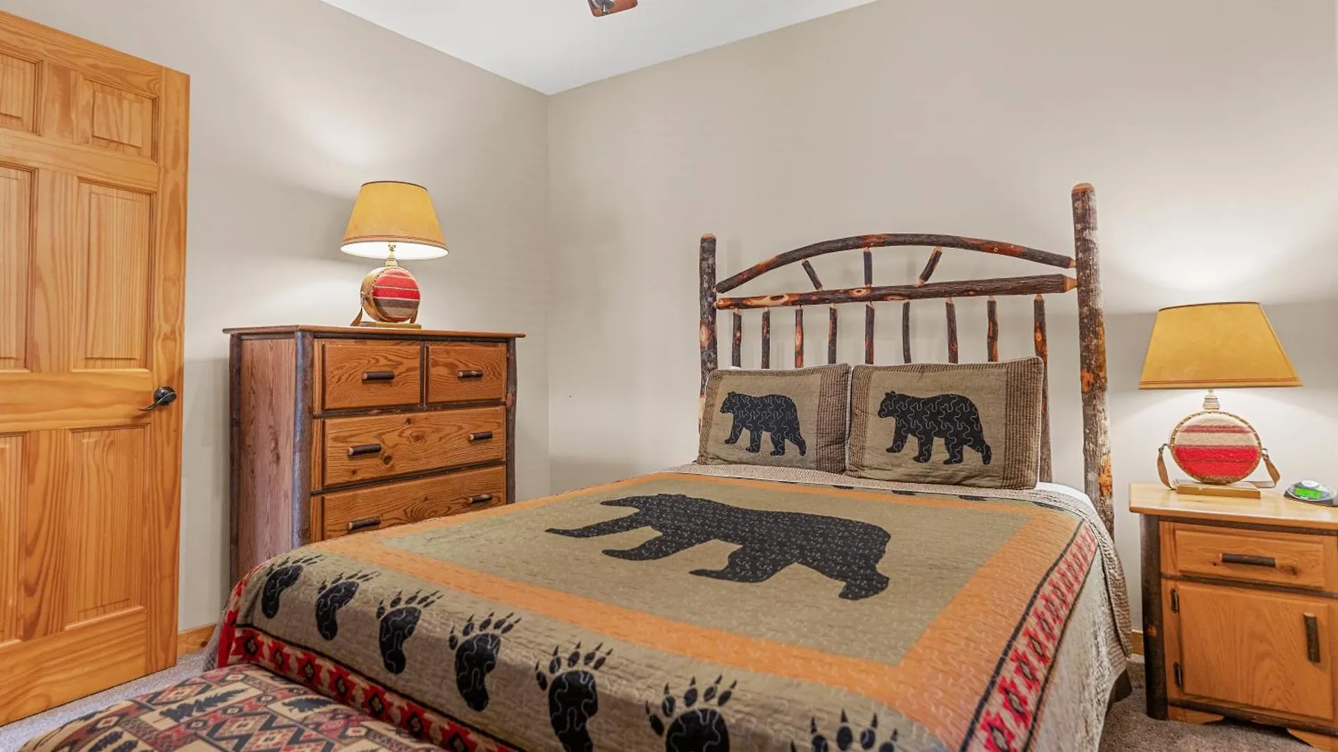 Bear-e-nice - In Pigeon Forge, Pool, Free Attraction Tickets Holiday home *