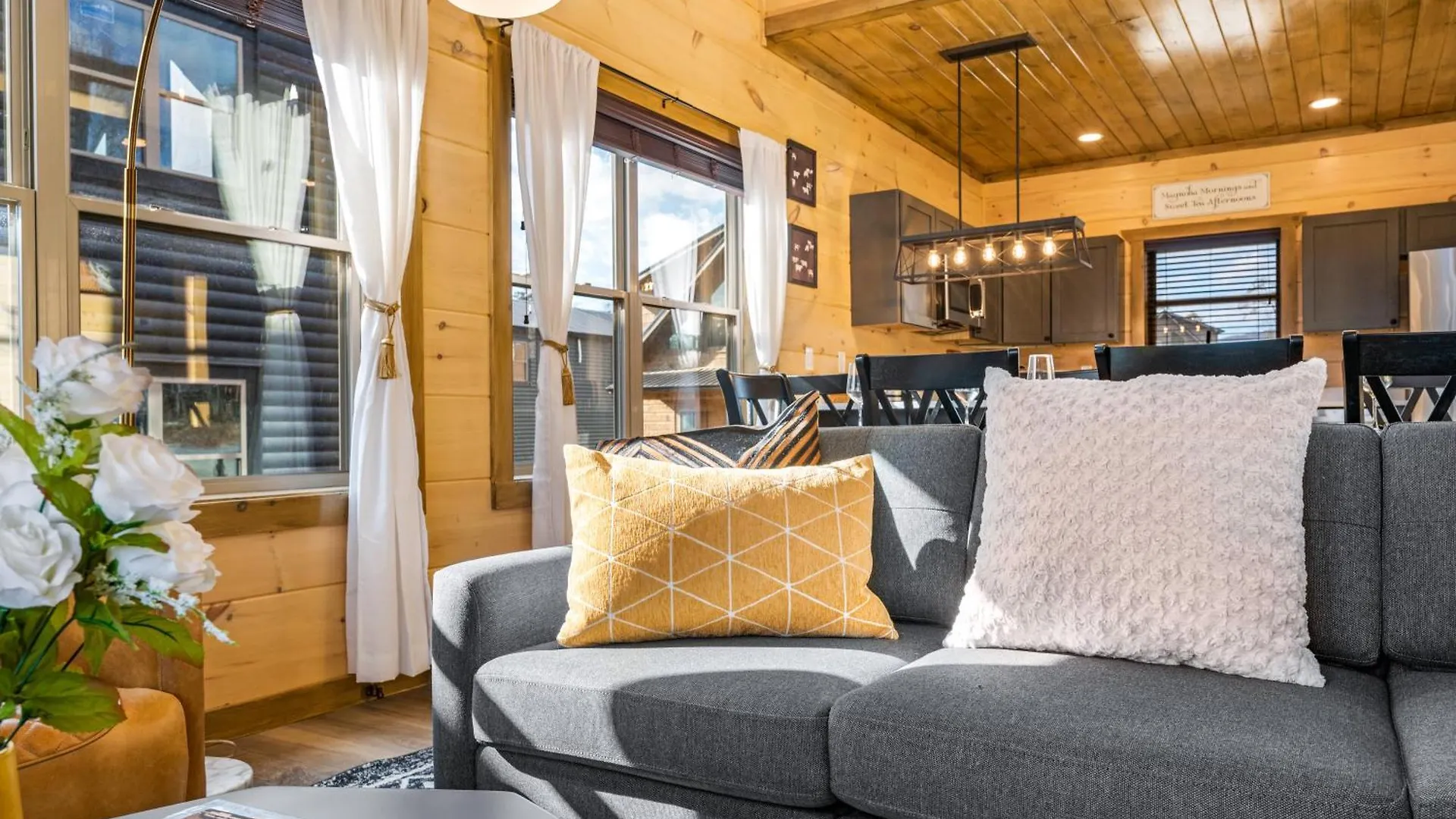 Smokiesboutiquecabins Would To Host At Our New Cabin! 3 King Suites, Indoor Pool, Game Room, Lounge With 75