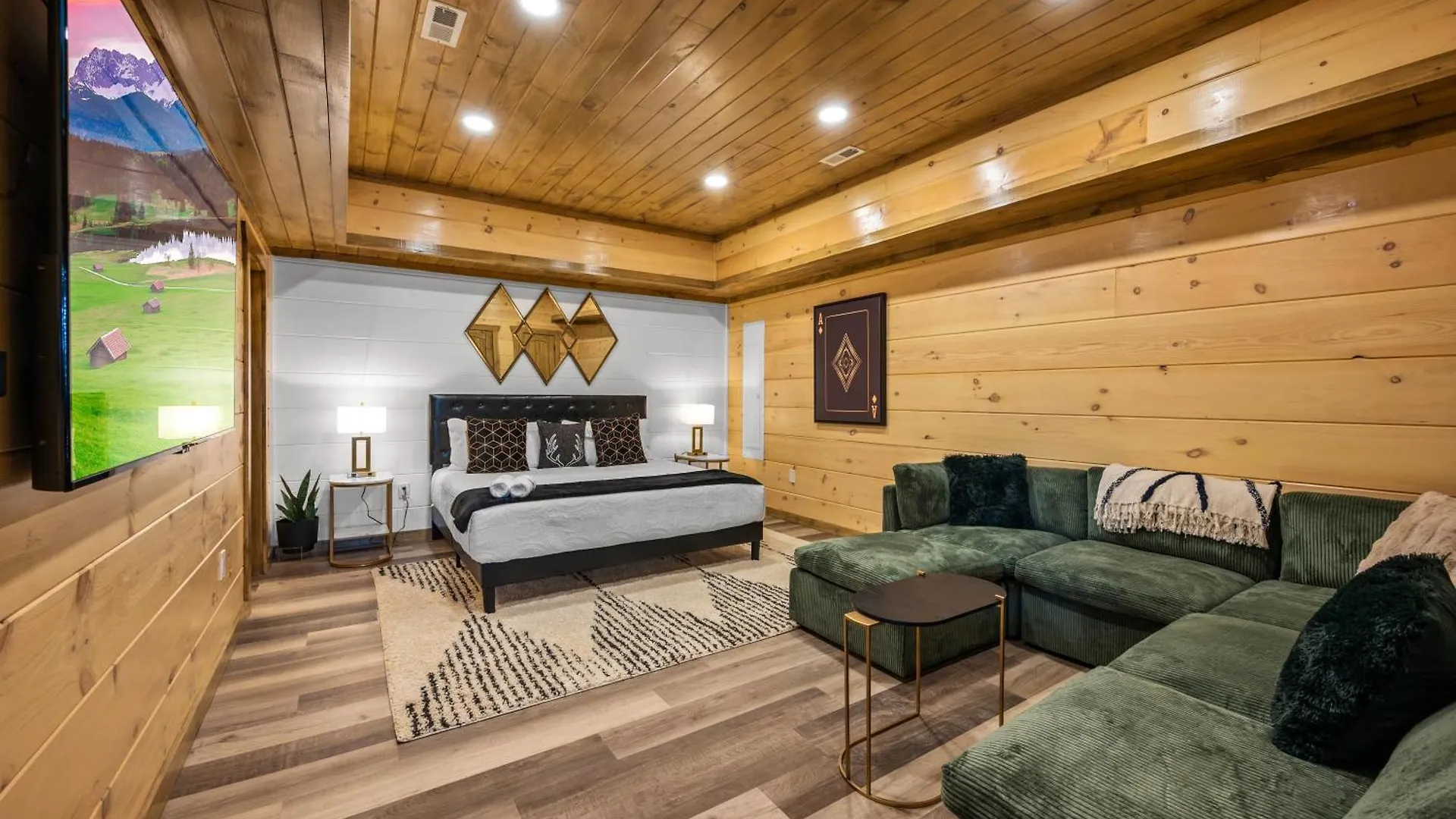 Smokiesboutiquecabins Would To Host At Our New Cabin! 3 King Suites, Indoor Pool, Game Room, Lounge With 75