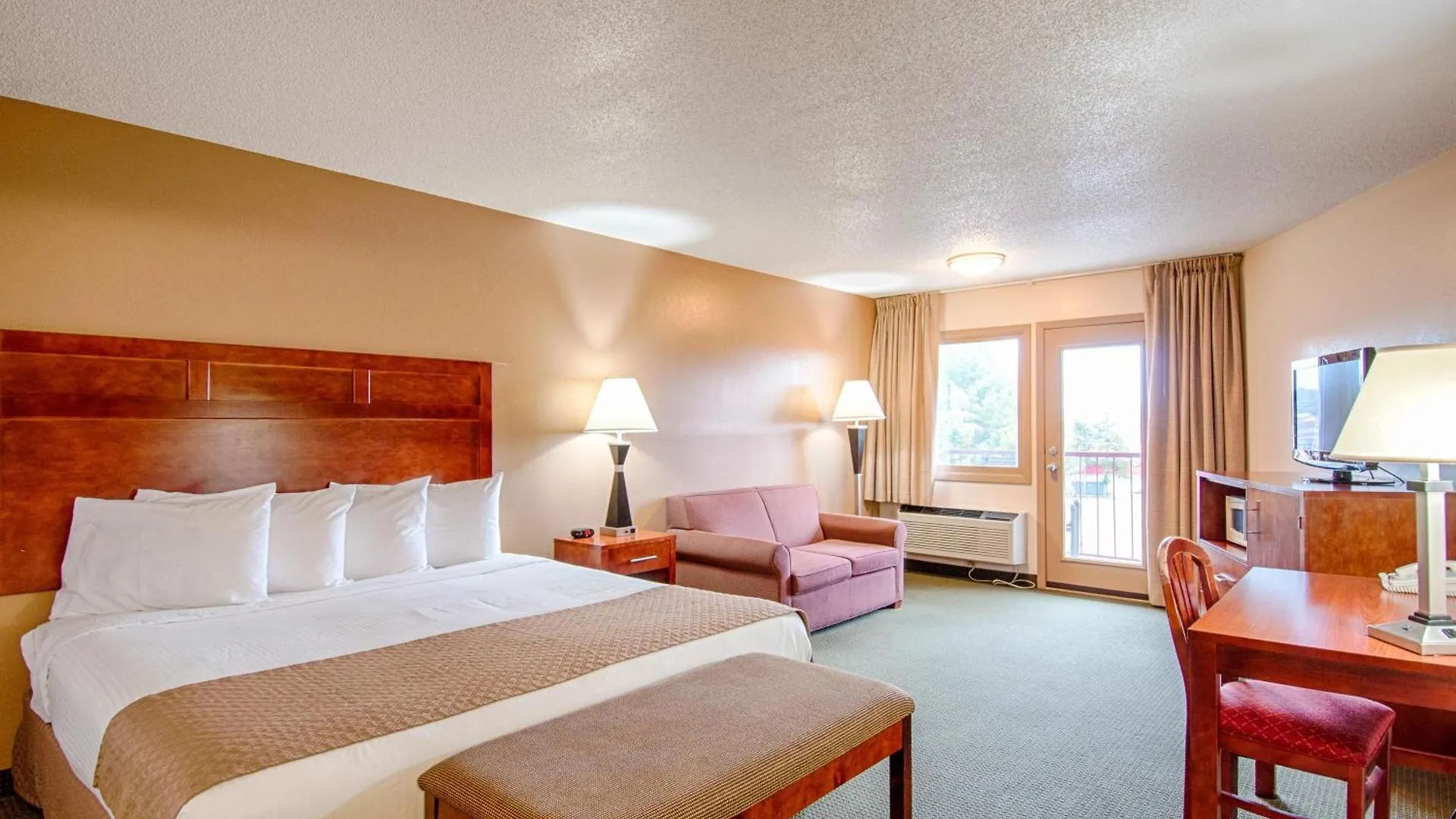 Park Tower Pigeon Forge