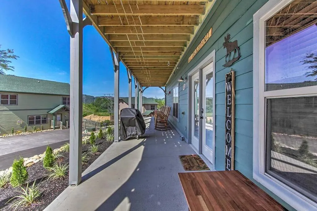 The Decked Out In So Near Dollywood! On A Hill Right In Holiday home Pigeon Forge