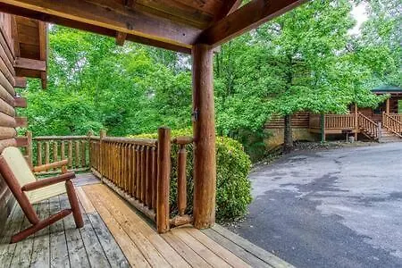 Holiday home The Wildflower - Woodsy Mtn Retreat Near Everything *