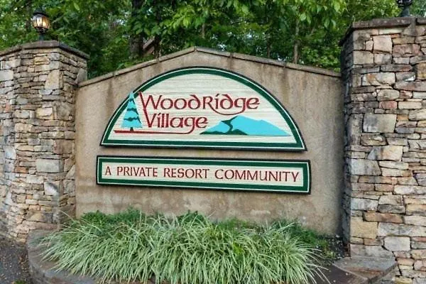 Hey Diddle Diddle * Pigeon Forge