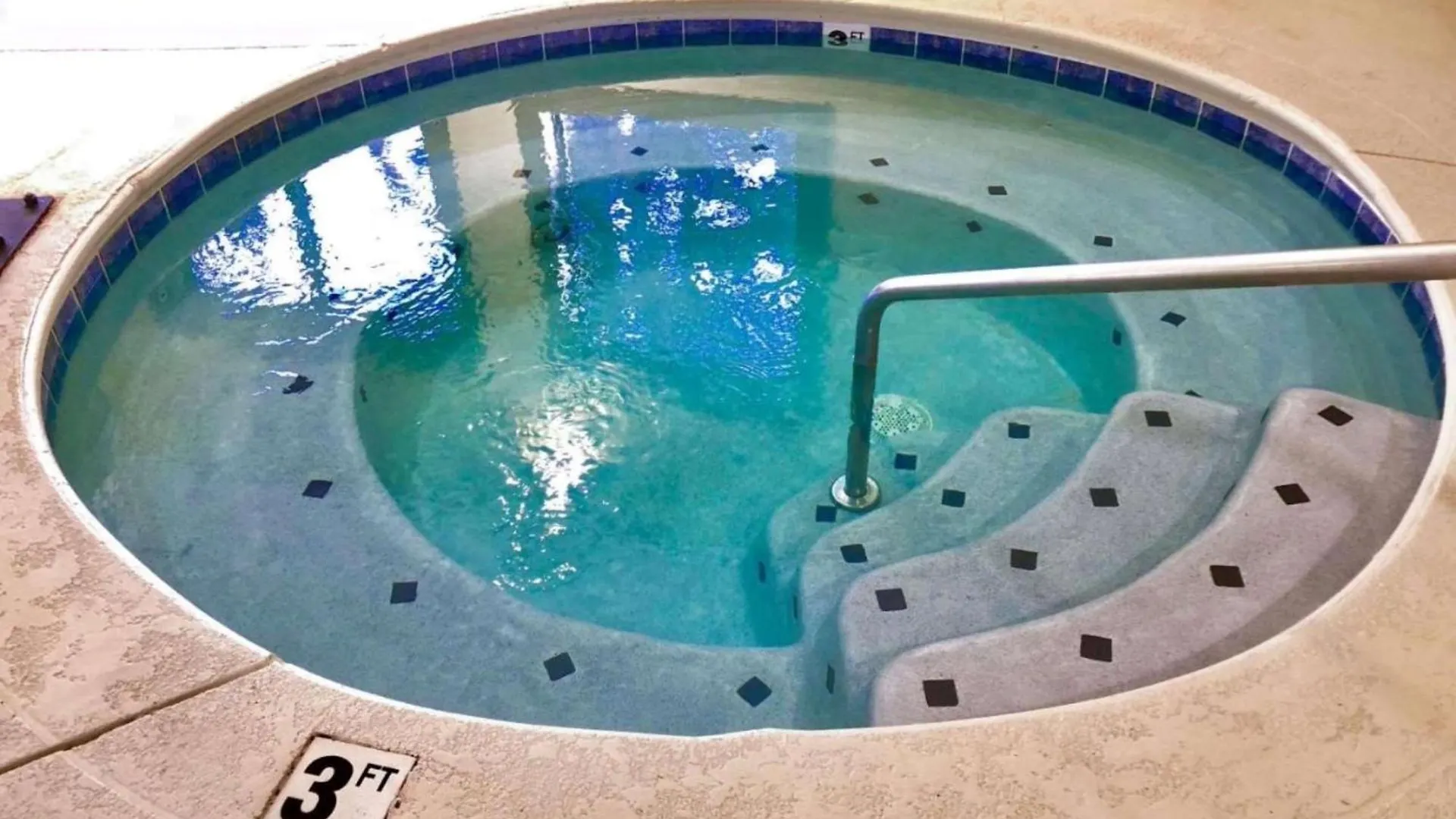 Hotel Vista Near Island Drive And Convention Center Pigeon Forge