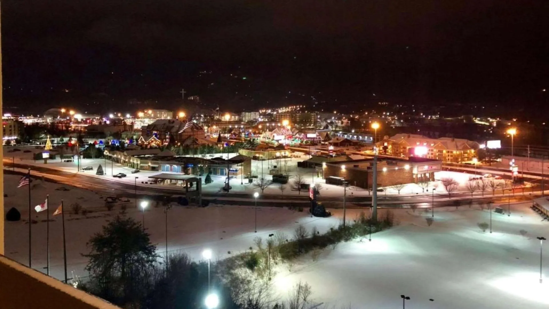 Hotel Vista Near Island Drive And Convention Center Pigeon Forge