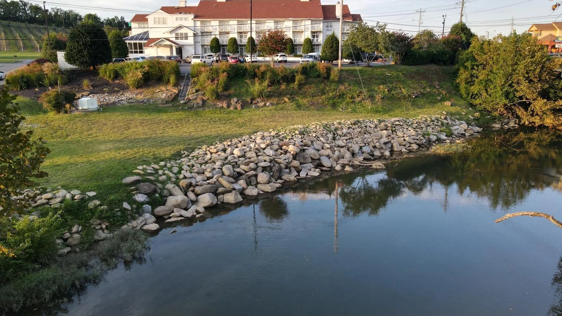The At Apple Valley, Ascend Collection Sevierville