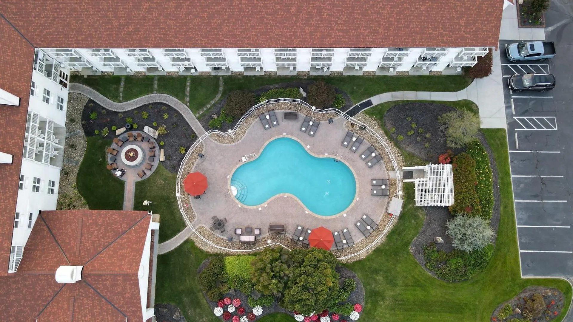 The At Apple Valley, Ascend Collection Hotel