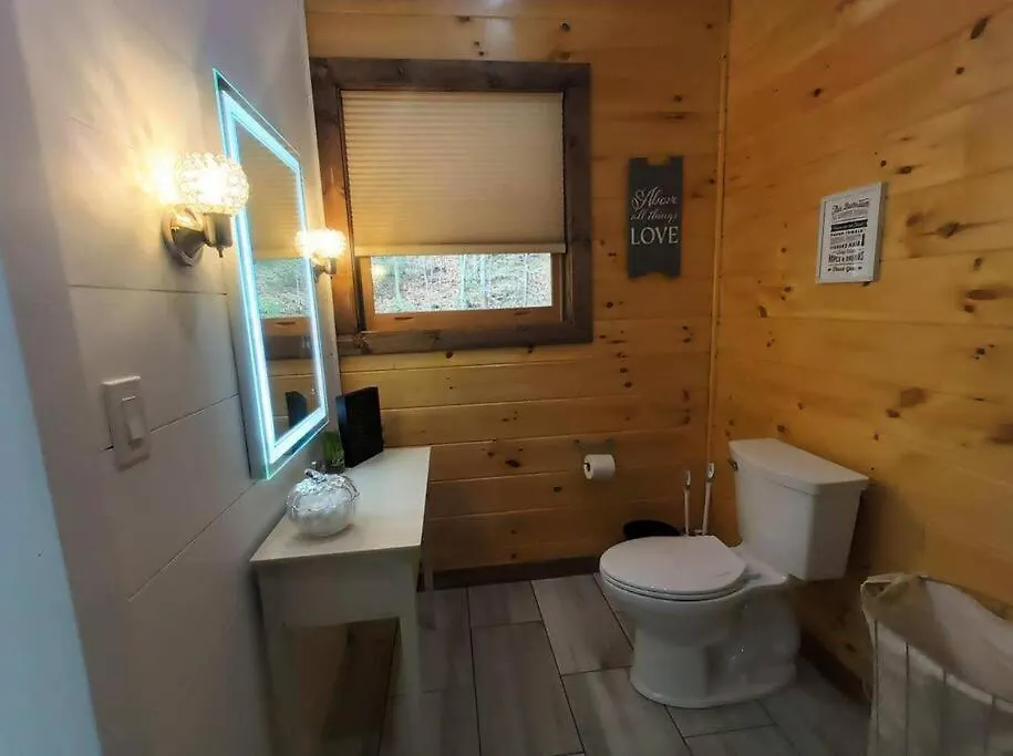Holiday home The Grand Tennessean Cabin- Four Bedroom Luxury In The Mountains *