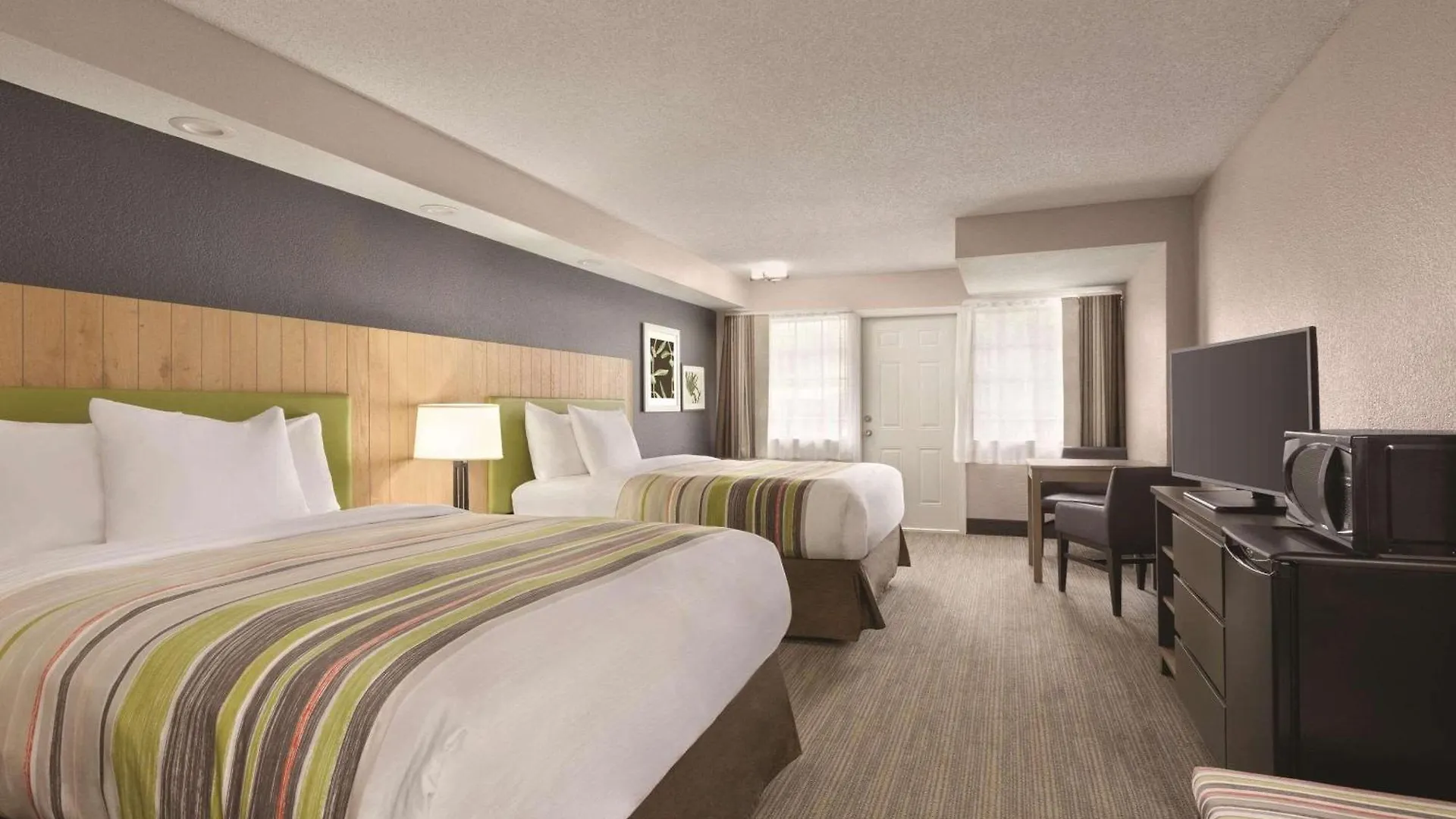 Hotel Country & By Radisson, South, Tn