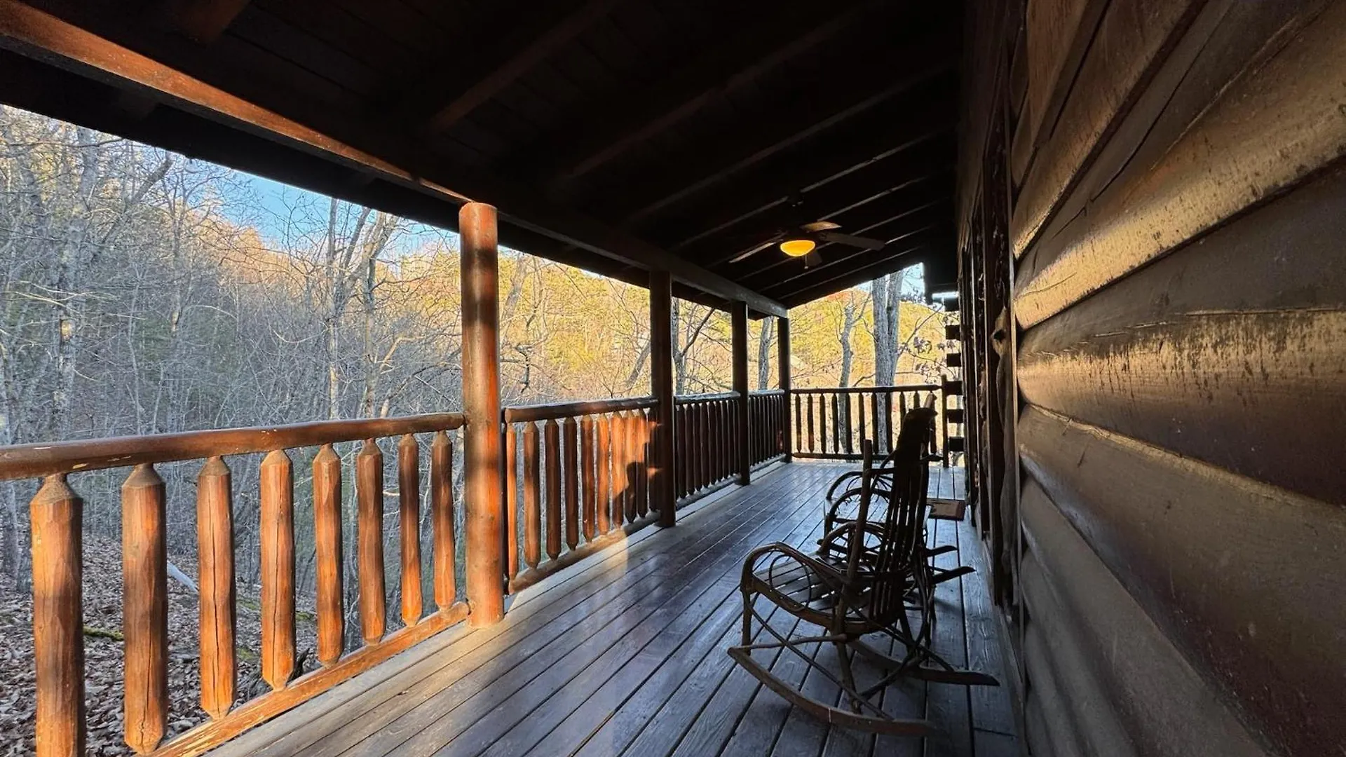Smoky Paws - Exceptional Cabin, Stunning Mountain Views, Hot Tub, Tranquil, Gigabit Internet, Free L2 Ev Pigeon Forge