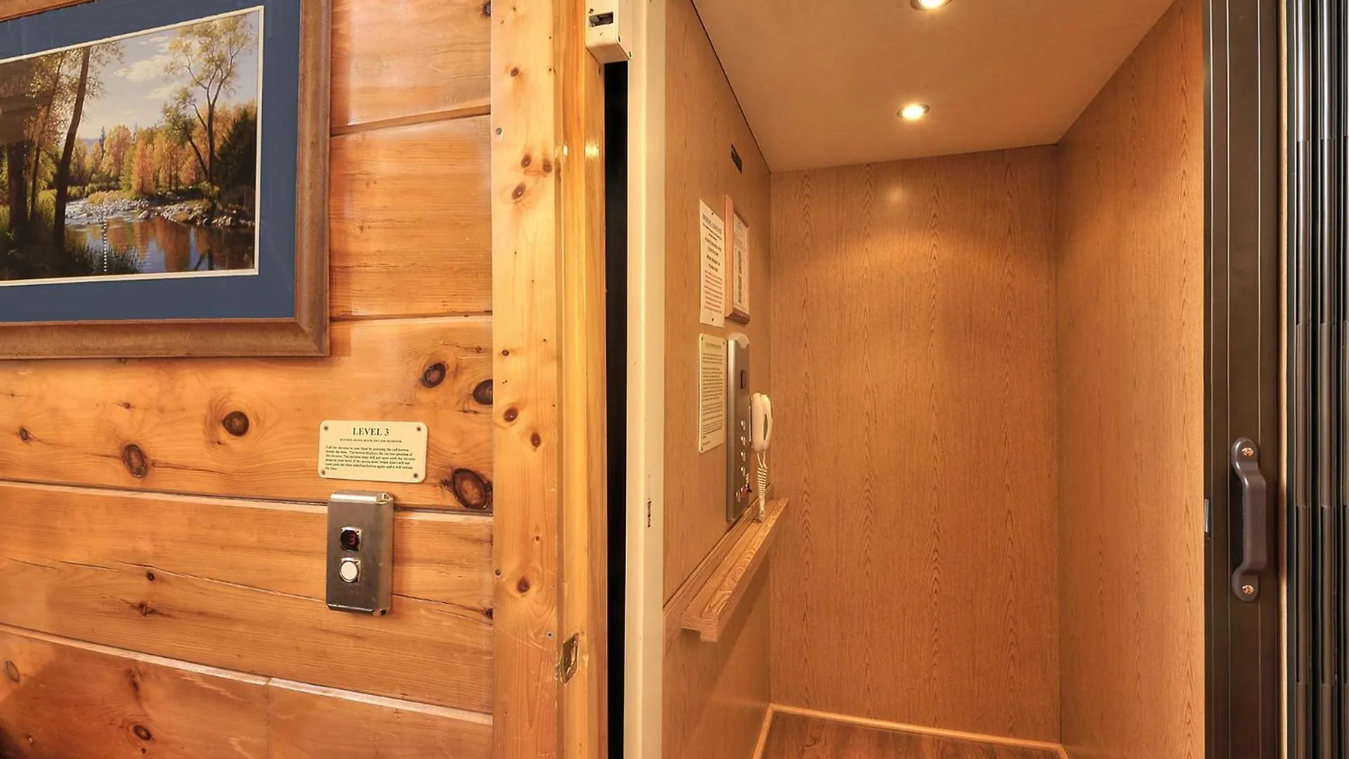 Magical Moose, 7bdrm 7bath, Specials, Free Tickets, Elevator, Hot Tub