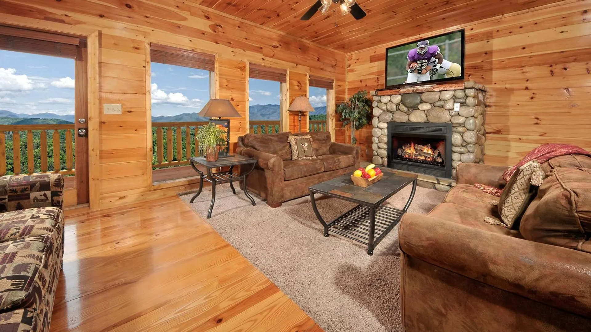 Magical Moose, 7bdrm 7bath, Specials, Free Tickets, Elevator, Hot Tub Villa