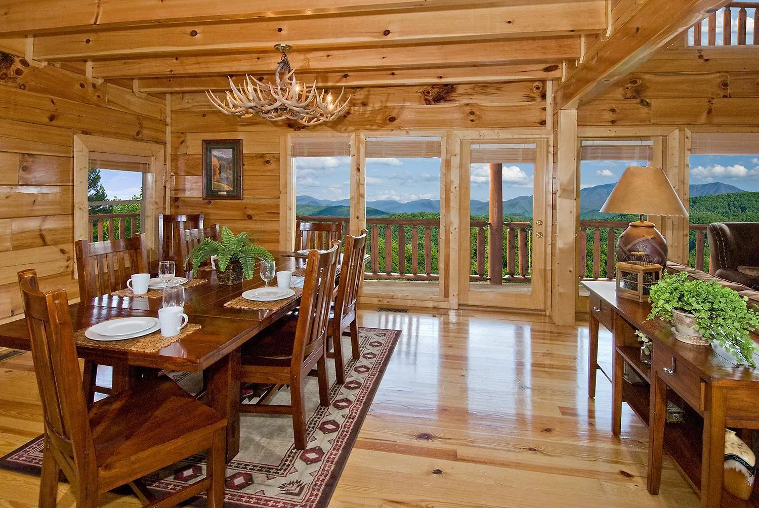 Elegant Elk, 6bdrm 6bath, Specials, Free Tickets, Elevator, Amazing View, Hot Tub, Gameroom