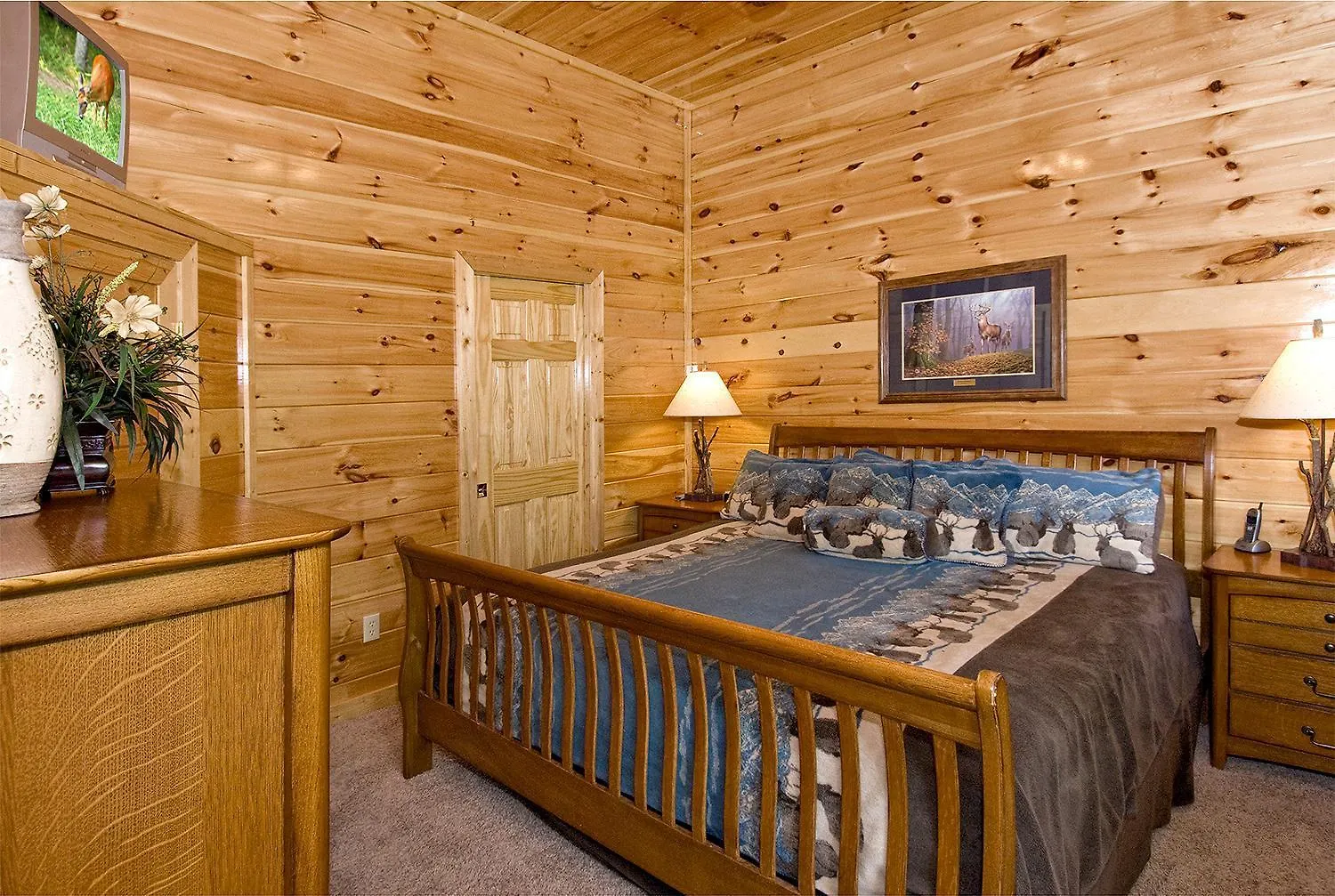 Elegant Elk, 6bdrm 6bath, Specials, Free Tickets, Elevator, Amazing View, Hot Tub, Gameroom