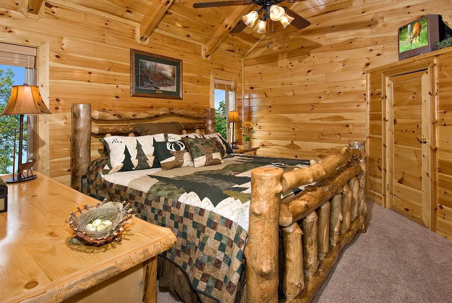 Elegant Elk, 6bdrm 6bath, Specials, Free Tickets, Elevator, Amazing View, Hot Tub, Gameroom * Pigeon Forge