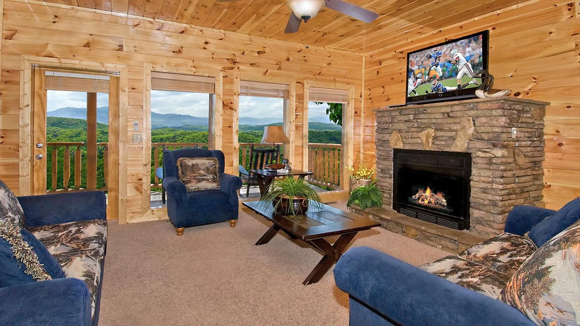 Bashful Bear: 6bdrm 6bath, Specials, Free Tickets, Elevator, Amazing View, Hot Tub, Gameroom *
