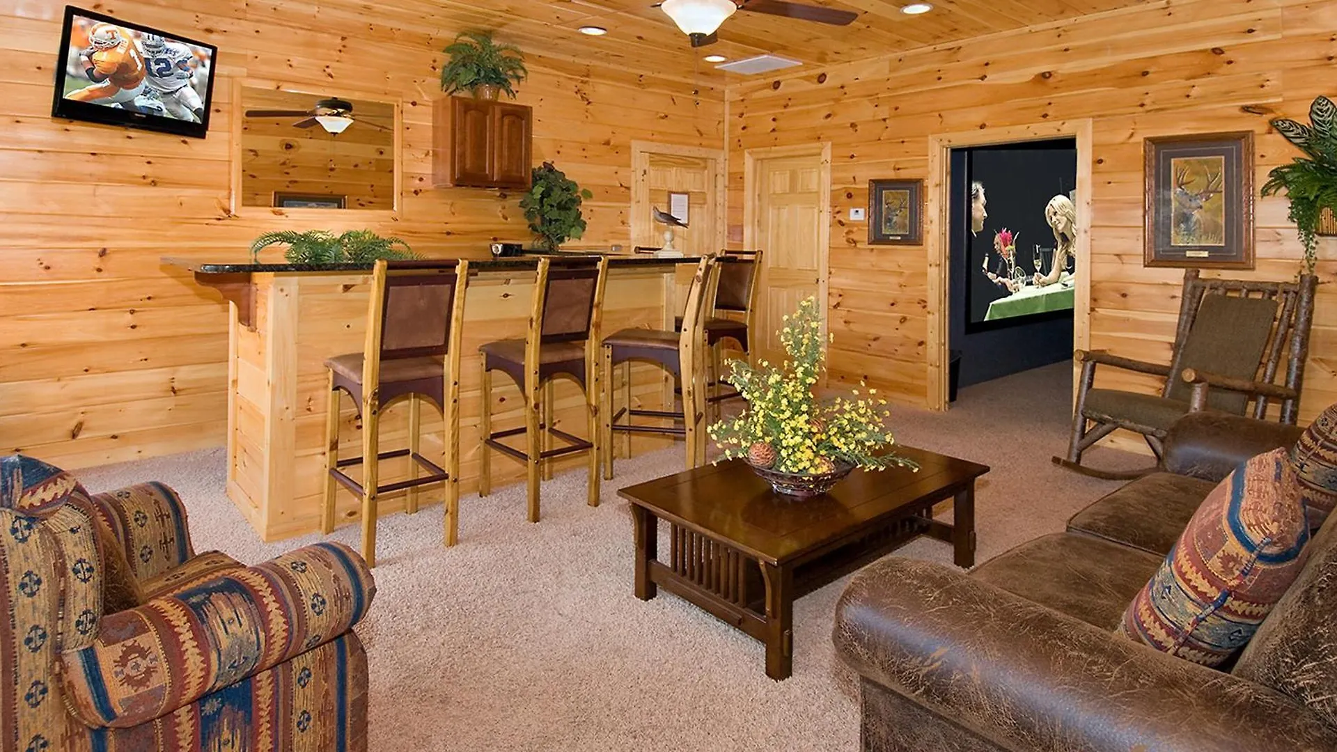 Bashful Bear: 6bdrm 6bath, Specials, Free Tickets, Elevator, Amazing View, Hot Tub, Gameroom Villa *