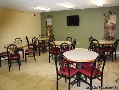 Hotel Baymont By Wyndham Near Island Drive Pigeon Forge