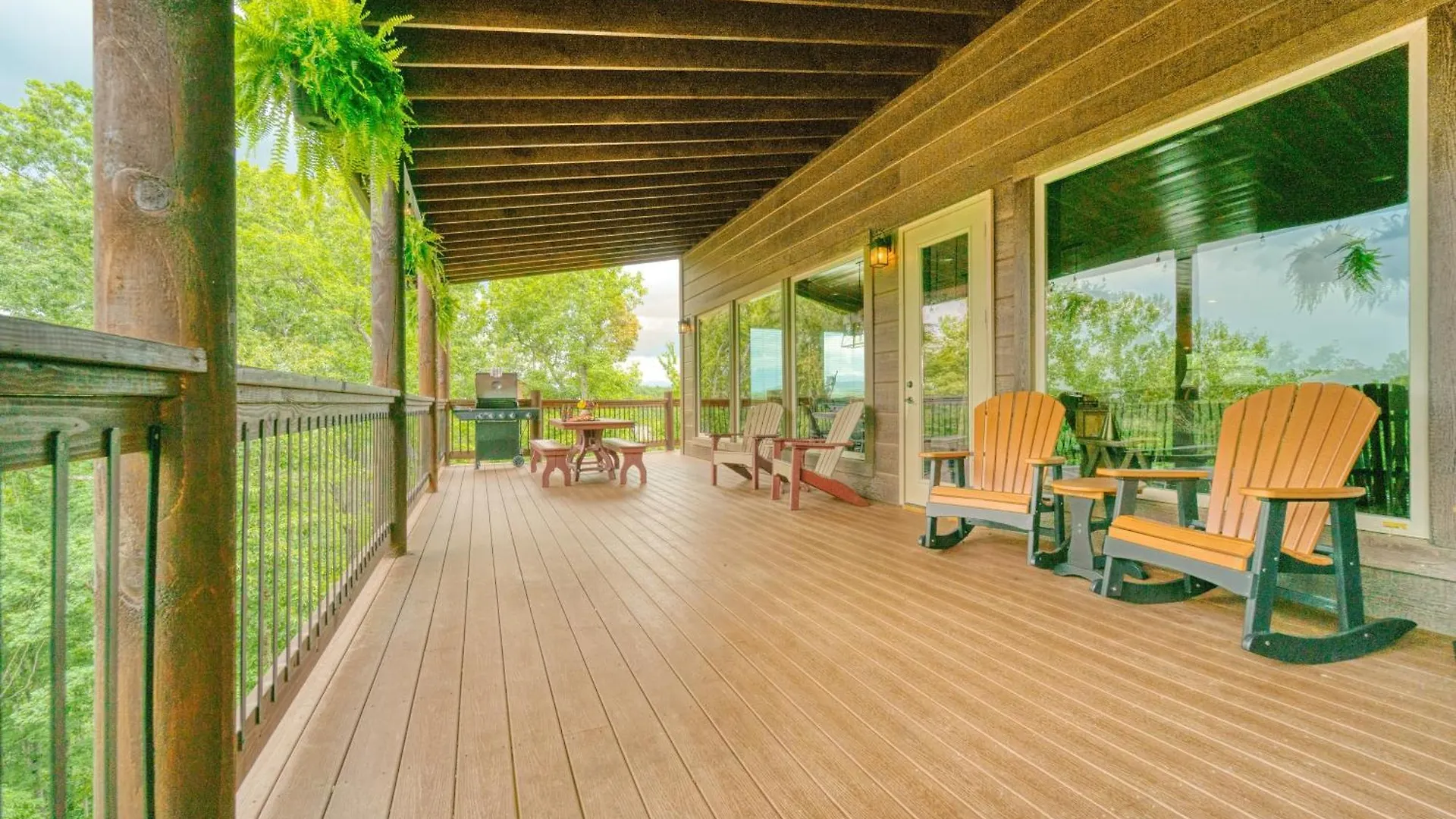 Wanderer By Avantstay Sleeps 26 A Custom Smokies *
