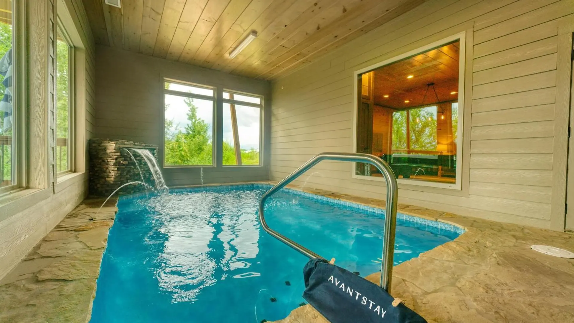 Wanderer By Avantstay Sleeps 26 A Custom Smokies Holiday home Pigeon Forge