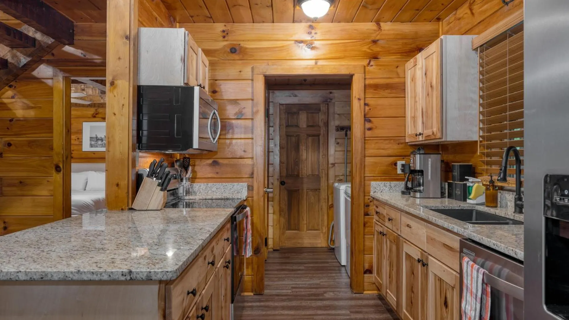 Holiday home Dudley I By Avantstay Cosy W Hot Tub Incredible Views