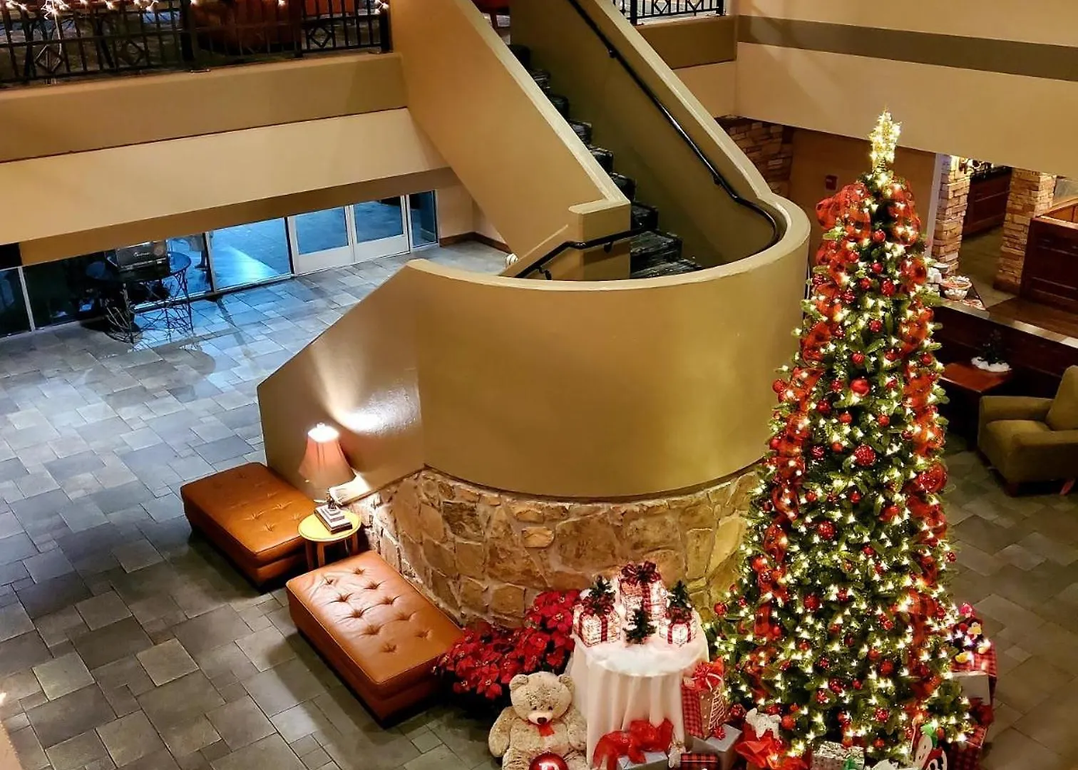 Hotell The Ramsey And Convention Center