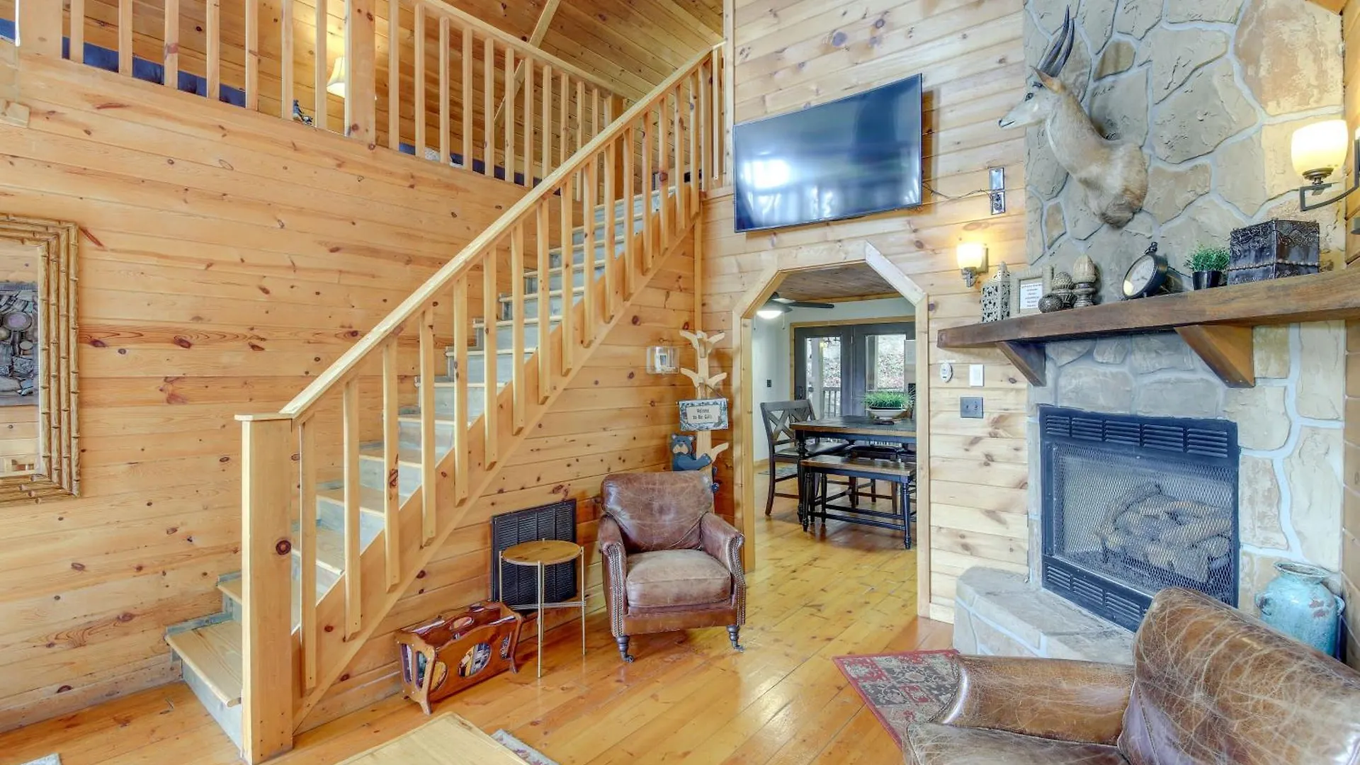 Holiday home Above And Beyond With Prime Views!