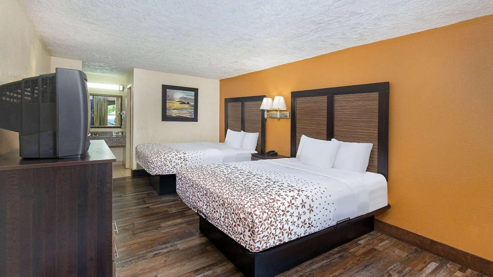 Americana A Travelodge By Wyndham Motel Pigeon Forge