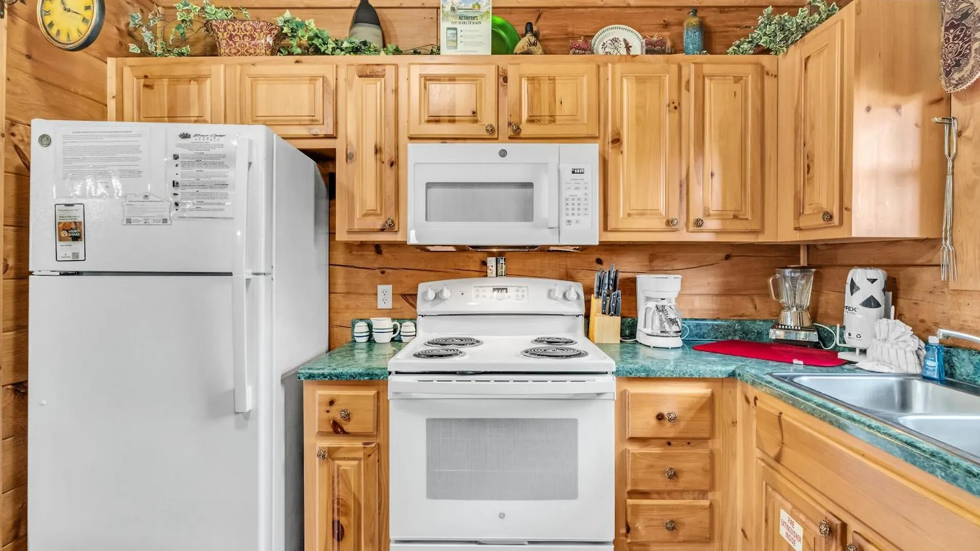 Holiday home Reflections, Hot Tub, Pool, Wifi, 1089 Free Tickets Each Paid Day, Dollywood And *