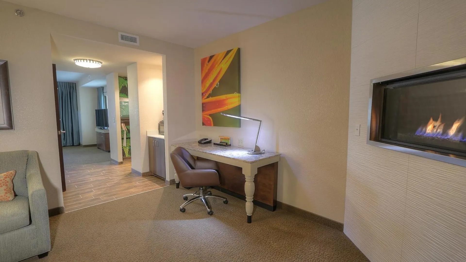 Hilton Garden Hotell 3*