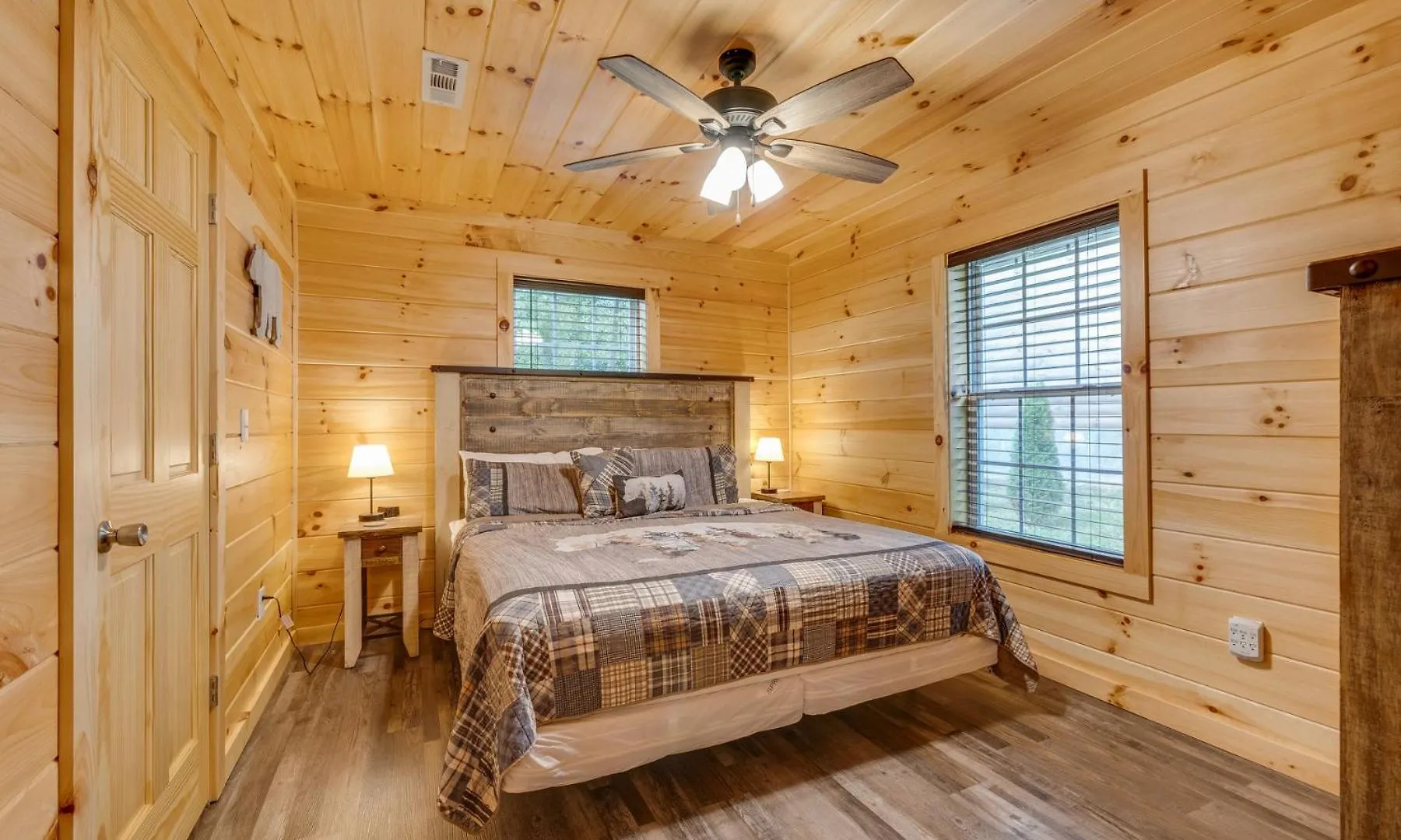 Paws In The Air Holiday home Pigeon Forge