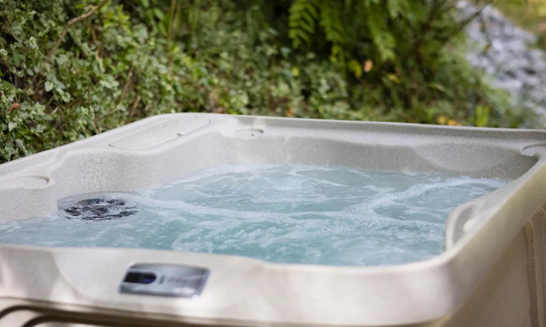 Bear Clubhouse Hot Tub, 1mile From The Parkway, 900 In Free Tickets! Holiday home *