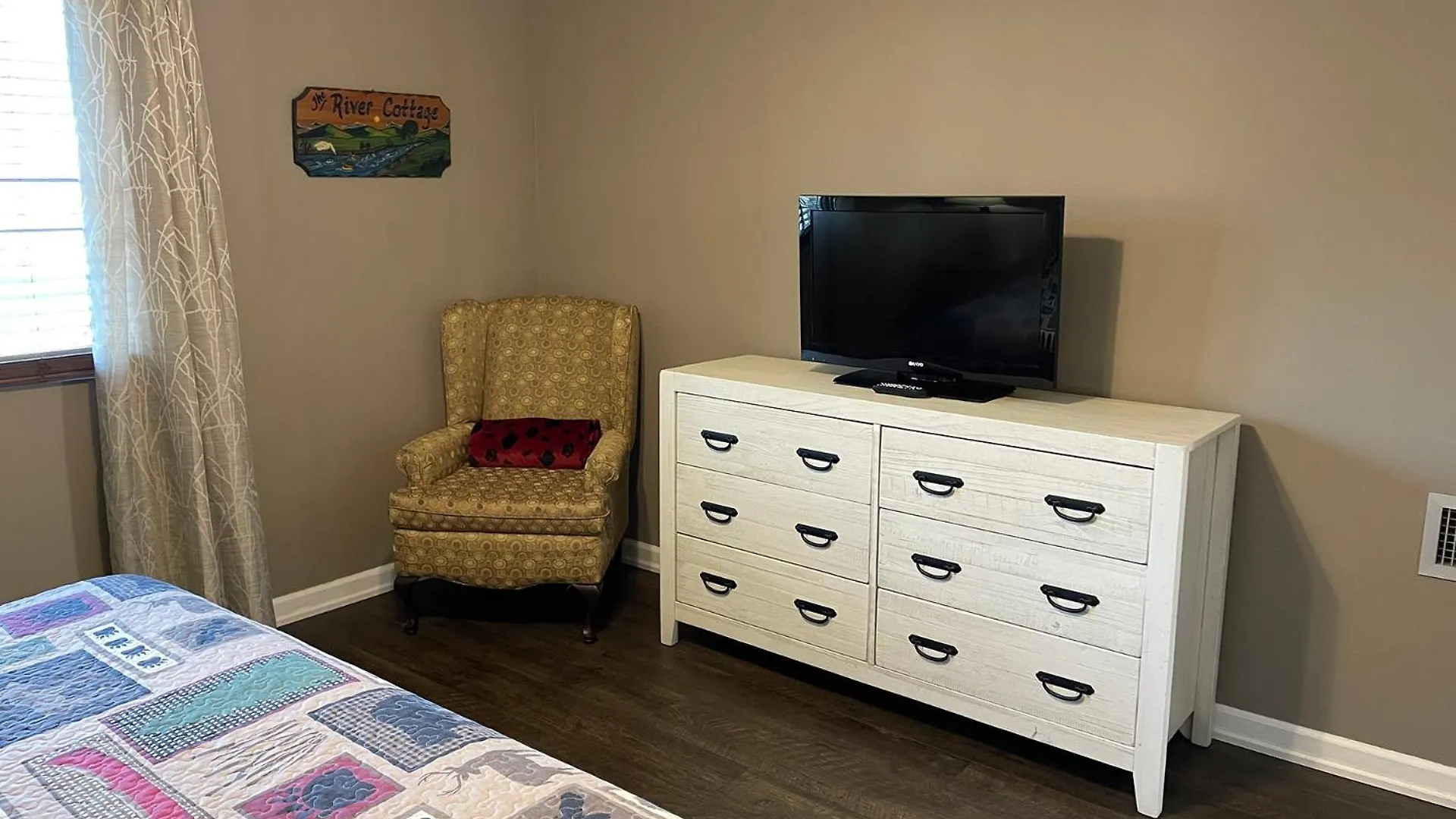The River Apartment