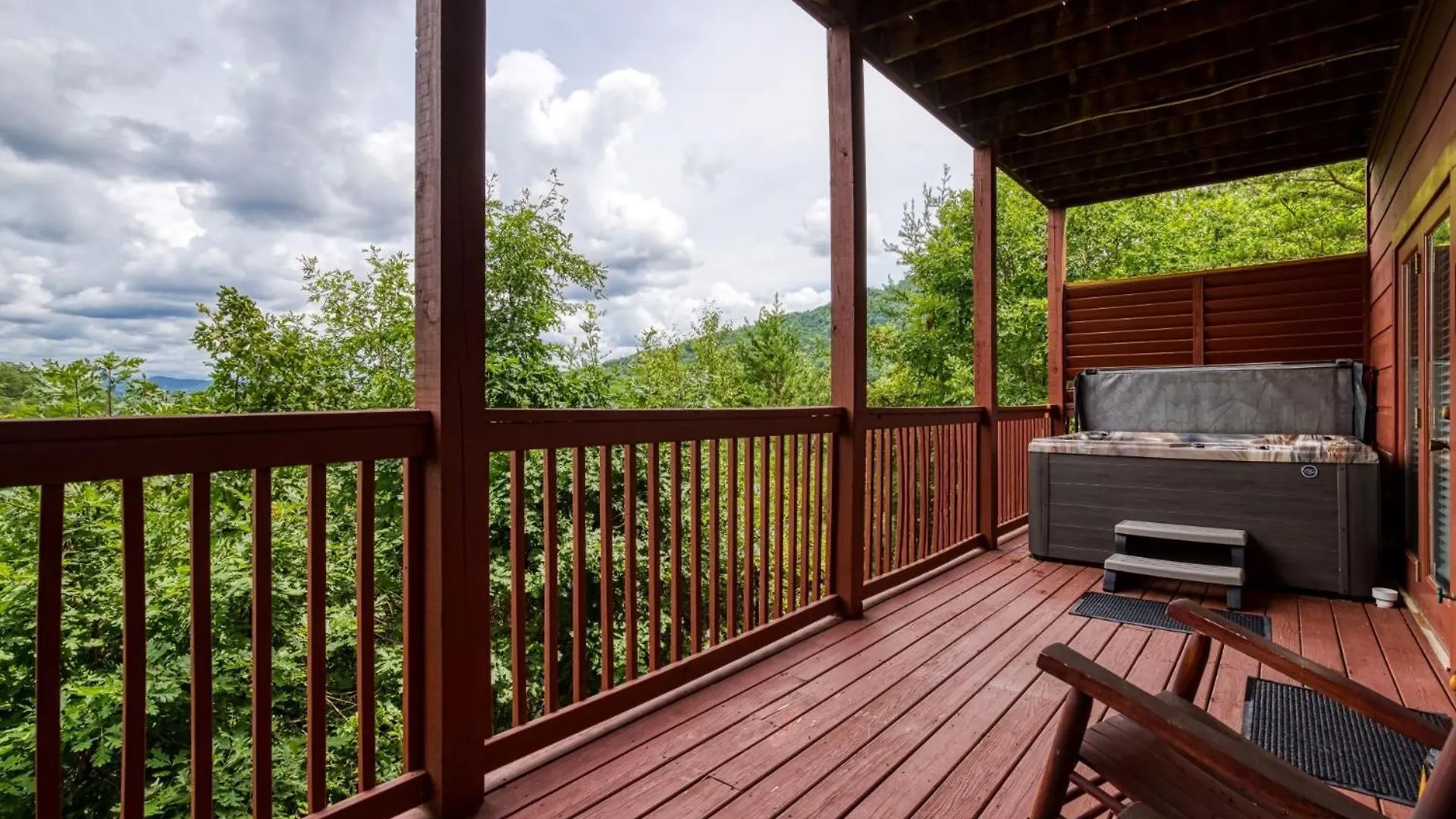 Ern858 - Eagles On High - Great Location! Close To The Action! * Pigeon Forge