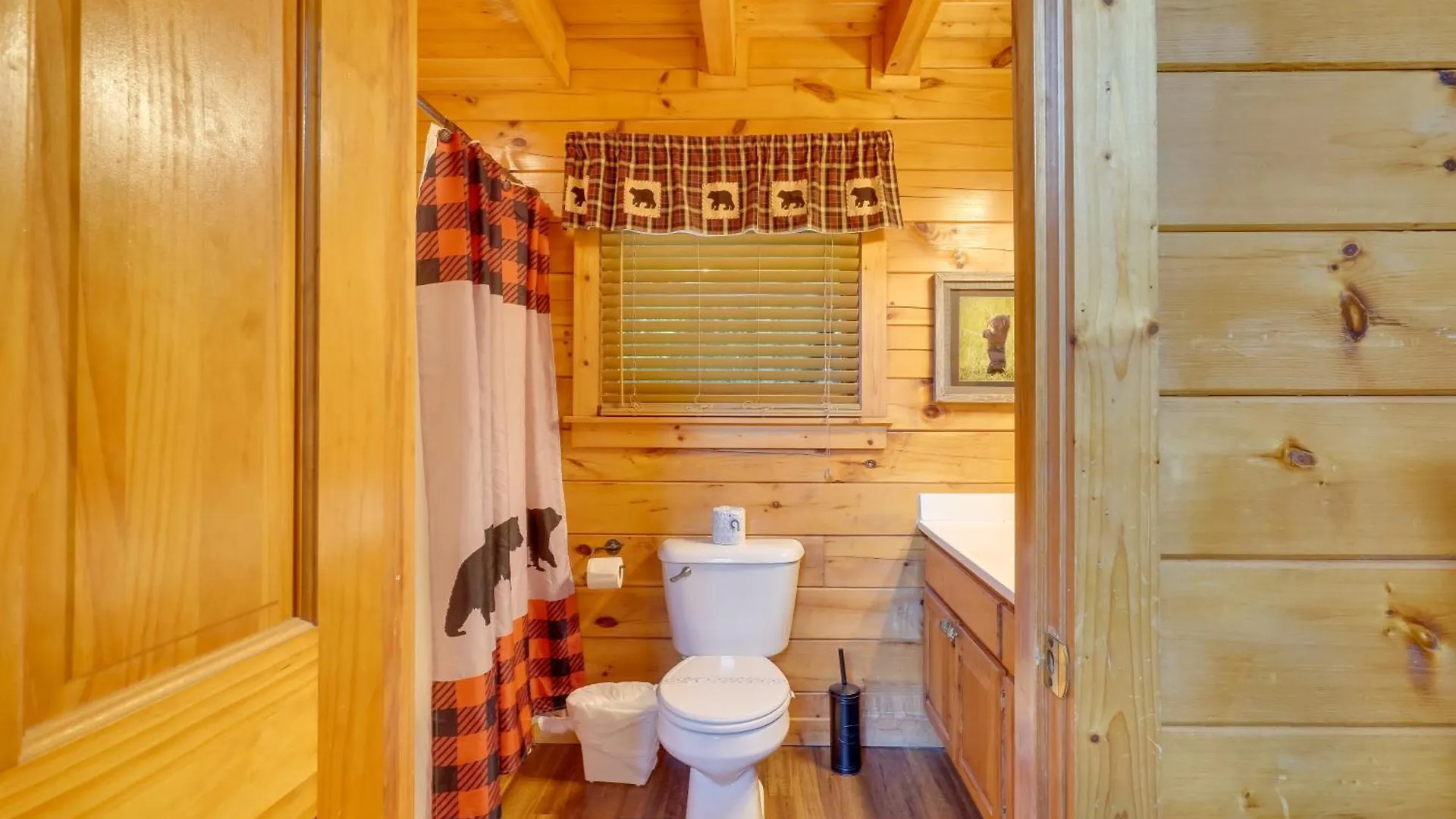 Cabin With Hot Tub 5 Mi To Dollywood * 鸽子谷