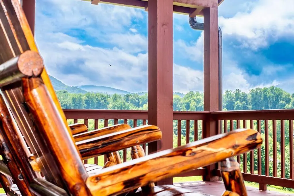 Sugar Tree * Pigeon Forge