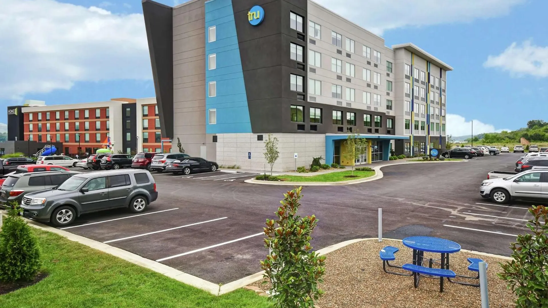 Hotel Tru By Hilton