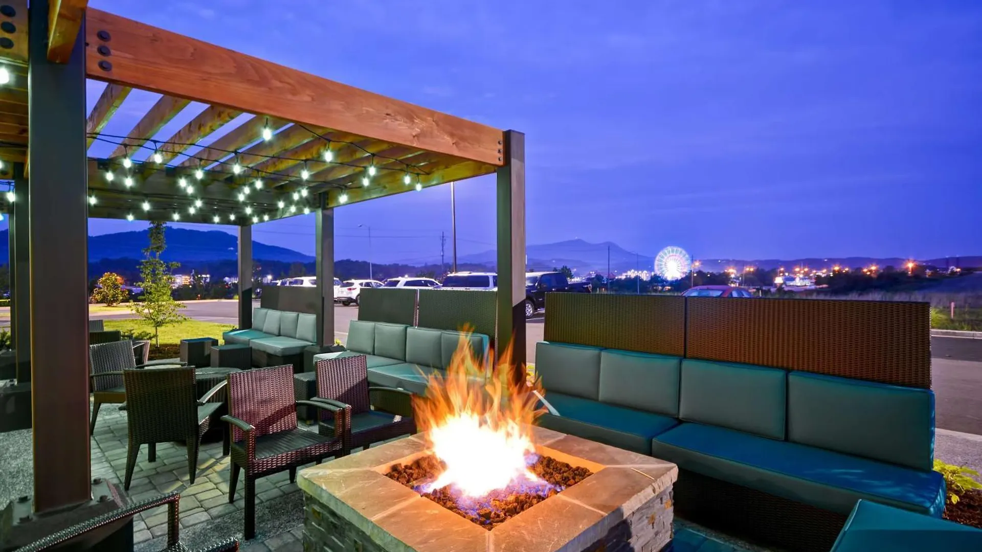 Home2 By Hilton 3*