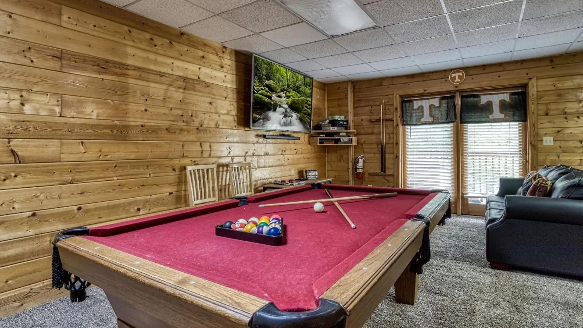 Ern813 - Heavenly View- Great Location! Close To The Action! Holiday home Pigeon Forge