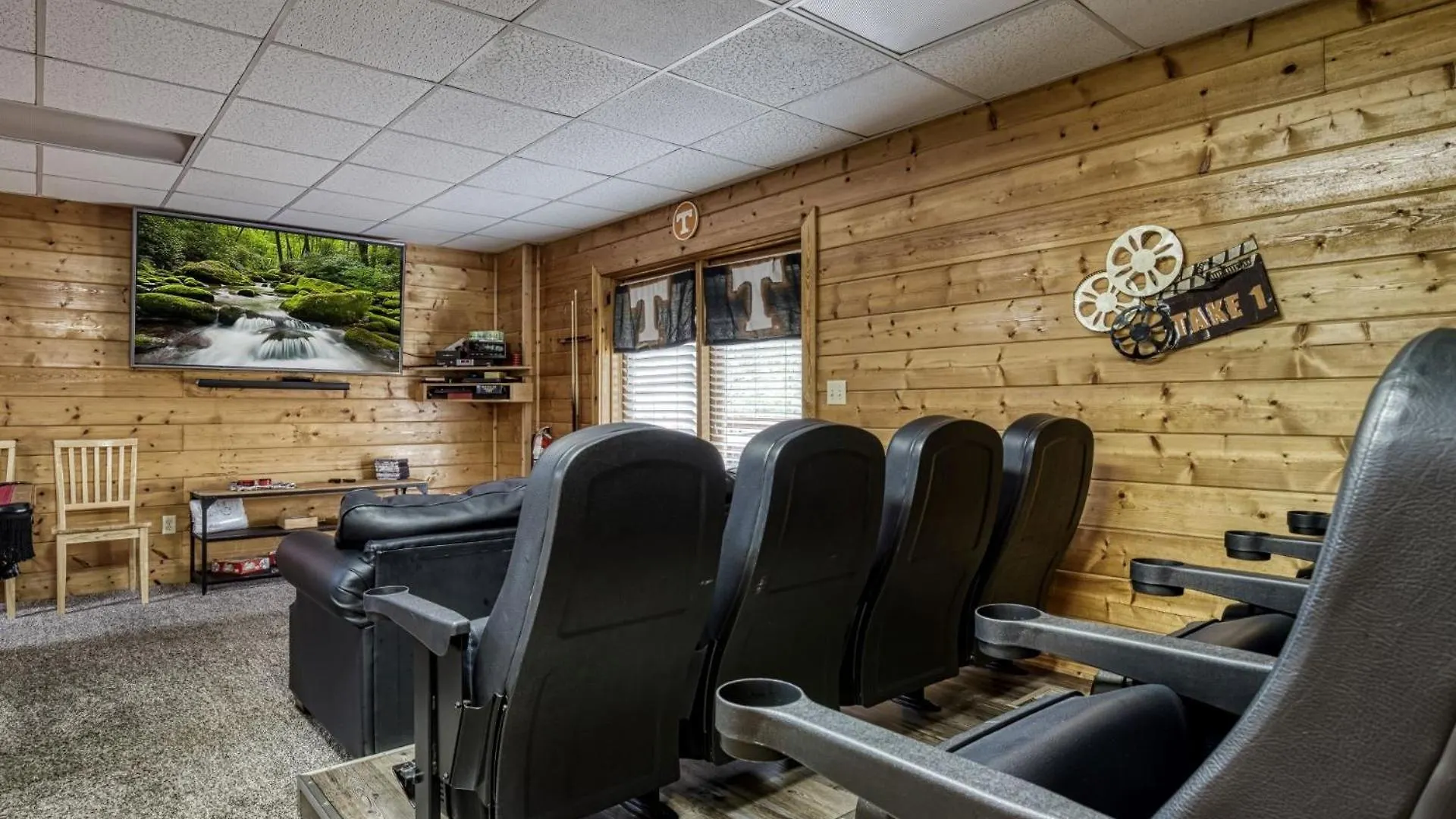 Ern813 - Heavenly View- Great Location! Close To The Action! Holiday home Pigeon Forge
