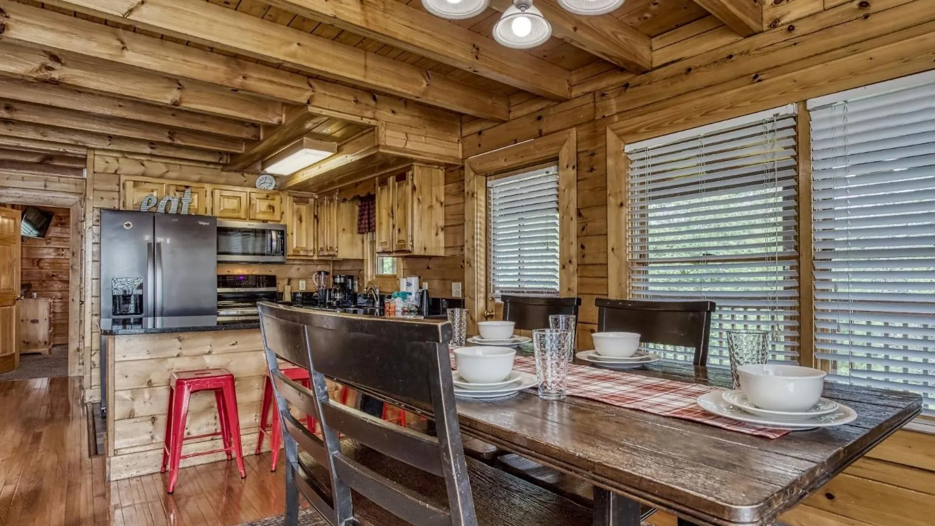 Ern813 - Heavenly View- Great Location! Close To The Action! Holiday home Pigeon Forge
